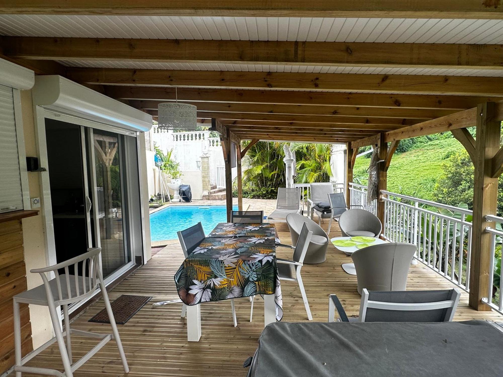 Chez Francis Petit-Bourg Exterior foto
